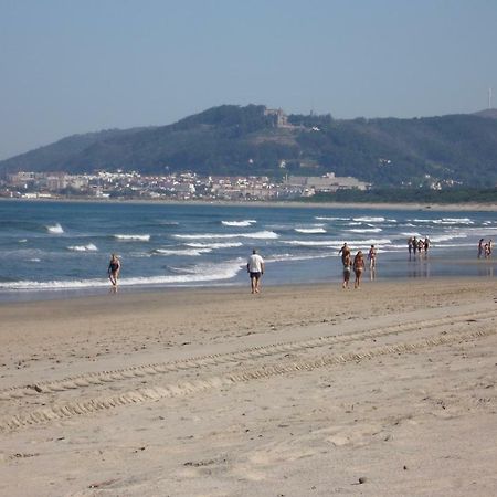 Apartamento Da Praia Da Amorosa ภายนอก รูปภาพ