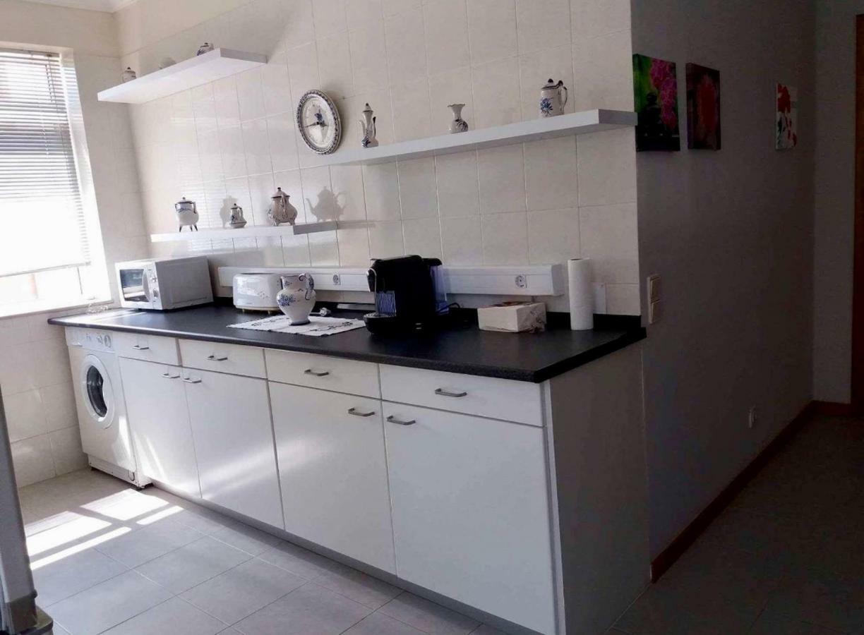 Apartamento Da Praia Da Amorosa ภายนอก รูปภาพ